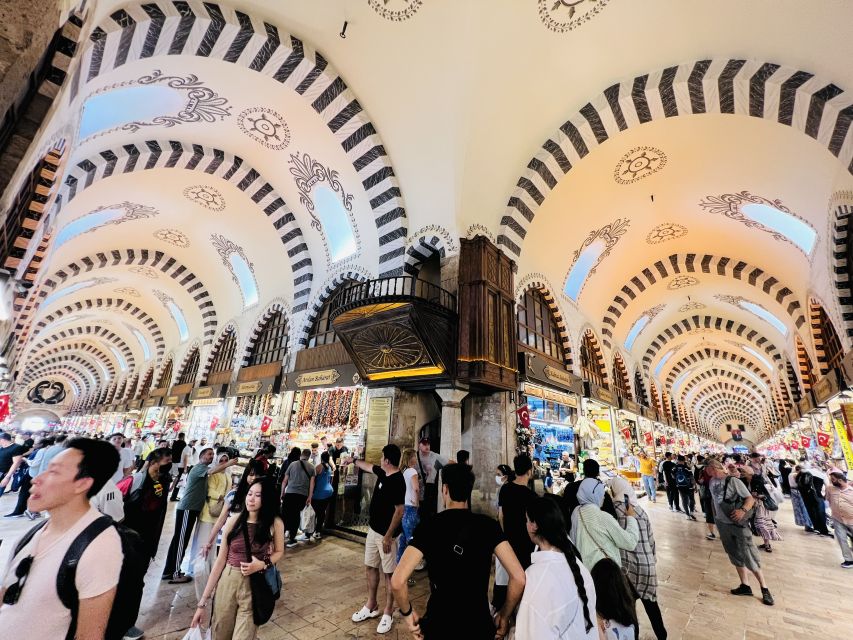 Istanbul: City Highlights- Skip Lines- All tickets included - Hippodrome of Constantinople: stories around Constantine and the obelisks