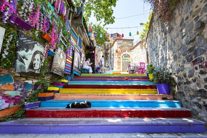 Istanbul City Walk: Colors, Culture & History Fener Balat Tour - Walking Istanbul’s layers in Balat and Fener