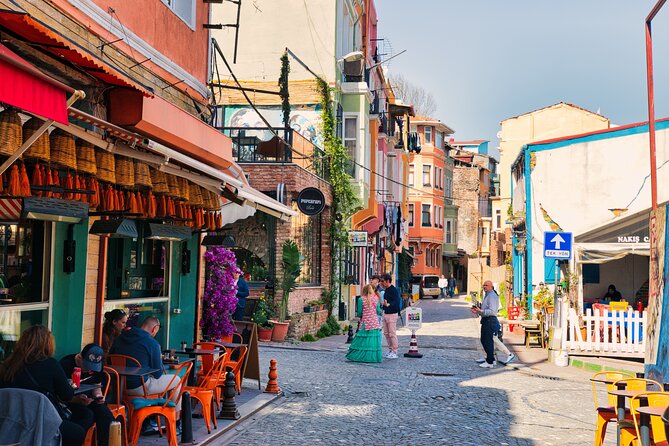 Istanbul City Walk: Colors, Culture & History Fener Balat Tour - Where you start: Balat Merkez Şekercisi and the route feel