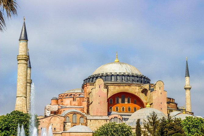 Istanbul Classics: Hagia Sophia Topkapi Palace Blue Mosque Hippodromme - Hagia Sophia: the kind of stop where context changes everything