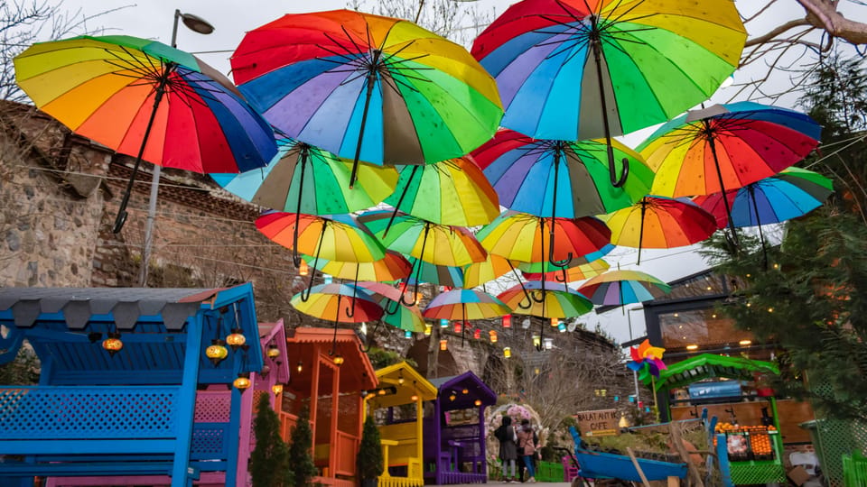 Istanbul: Colorful Fener & Balat Walking Tour w/Expert Guide - Key things I’d bet on before you go