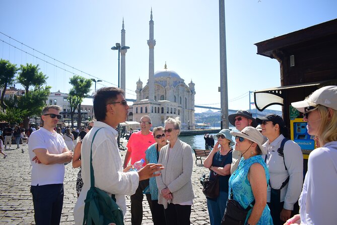 Istanbul Combo: Bosphorus Cruise & Dolmabahce Tour - Rumeli Fortress and Küçüksu Palace: when the day changes on you