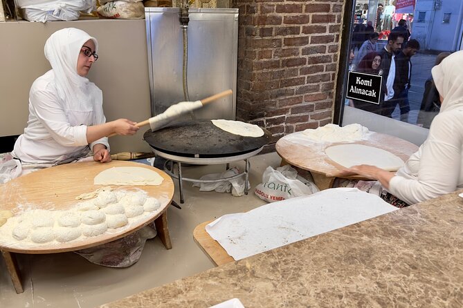 Istanbul Culinary Tour: Local Hotspots and Gourmet Street Foods - Why This Istanbul Food Route Works in 3.5 Hours
