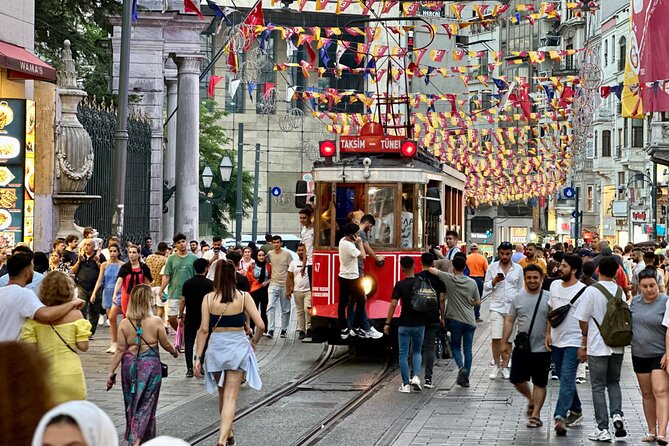 Istanbul Culinary Tour: Local Hotspots and Gourmet Street Foods - The Funicular Ride: Why It Matters (Even If It’s Short)