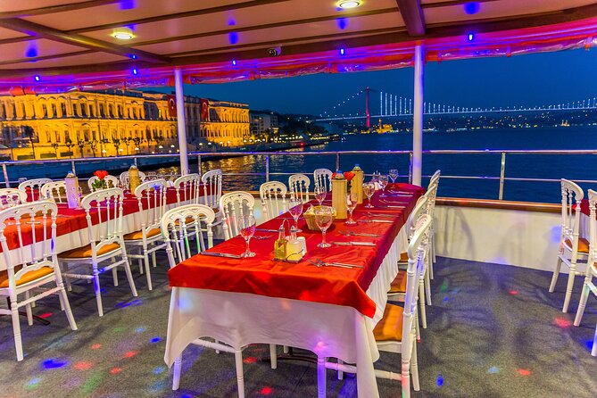Istanbul Dinner Cruise with Dinner & Entertaintment Private Tables - Rumeli Hisarı: Ottoman defense you can actually picture