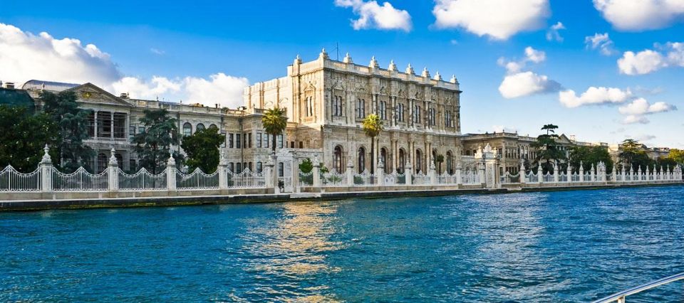 Istanbul: Dolmabahce Palace and Grand Bazaar Tour - Dolmabahçe Palace: Ottoman power on the Bosphorus