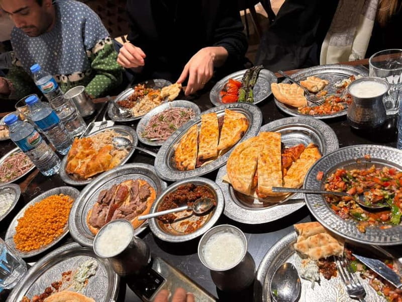 Istanbul: Enjoy Turkish Food Like a Local (Lunch/Dinner) - The 140-year-old restaurant: where the meal feels like a ritual