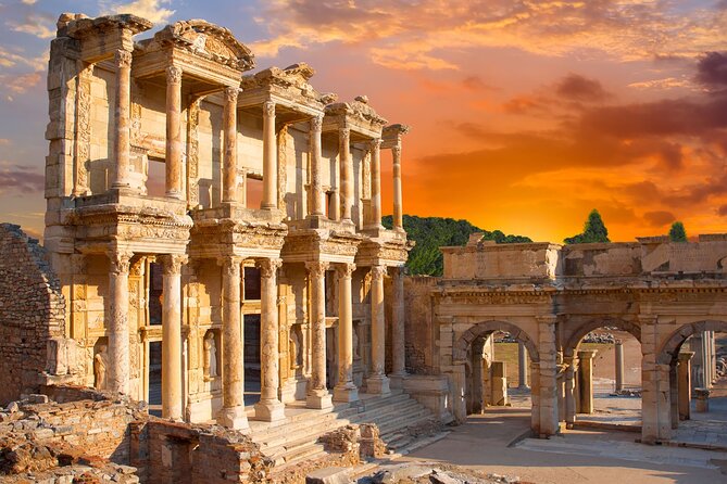 Istanbul, Ephesus, Pamukkale and Cappadocia 8 Day Package - Day 4: Pamukkale’s White Terraces and Hierapolis’ Necropolis