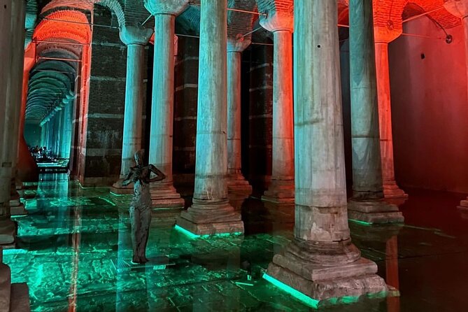 Istanbul Essential : Private Guided Old City Tour - Stop 4: Hippodrome monuments—where stories show up in stone