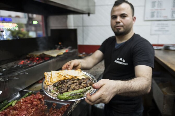 Istanbul Evening Food Tour: The Best Bites of Taksim and Karaköy - Inside the eating plan: 7 eateries across Taksim and Karaköy