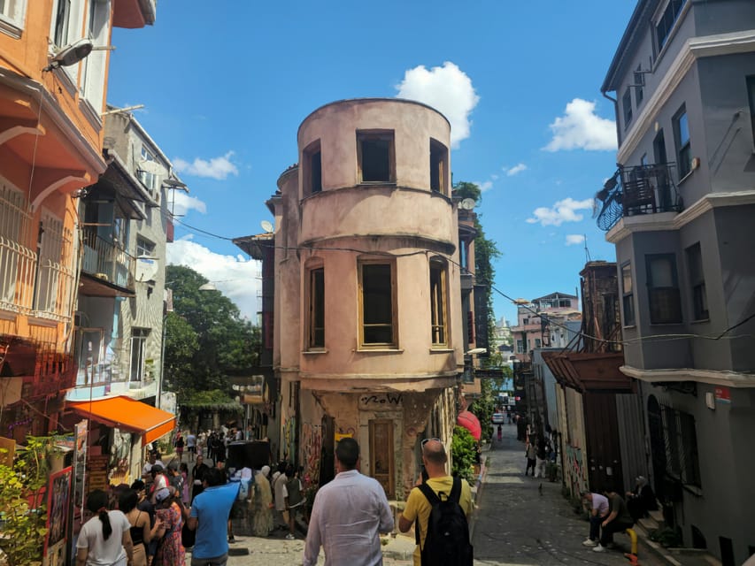 Istanbul: Fener & Balat Guided Tour through Colored Streets - Key highlights at a glance