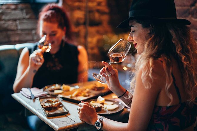 Istanbul Fine Dining Afternoon in 3 Historic Venues Private Tour - Sultanahmet District dining: walking glamour with real course timing