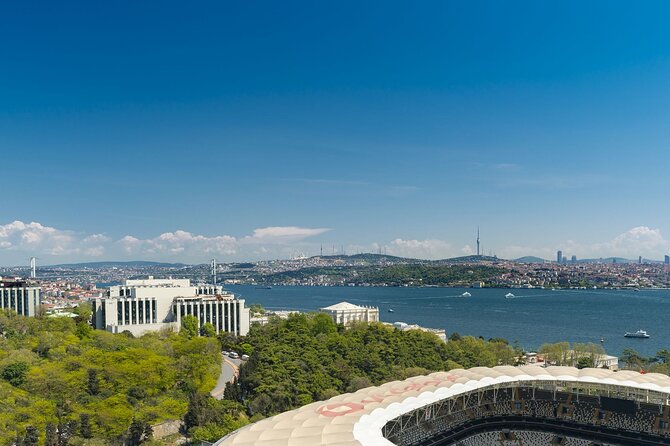 Istanbul Food Escape : Ferry to the Flavors of the Asian Side - Üsküdar Covered Market: Where Locals Shop and You Taste Their Staples