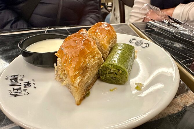 Istanbul Food Tour - History and Culture of Turkish Culinary - İstiklal Caddesi: where modern Istanbul meets classic flavors