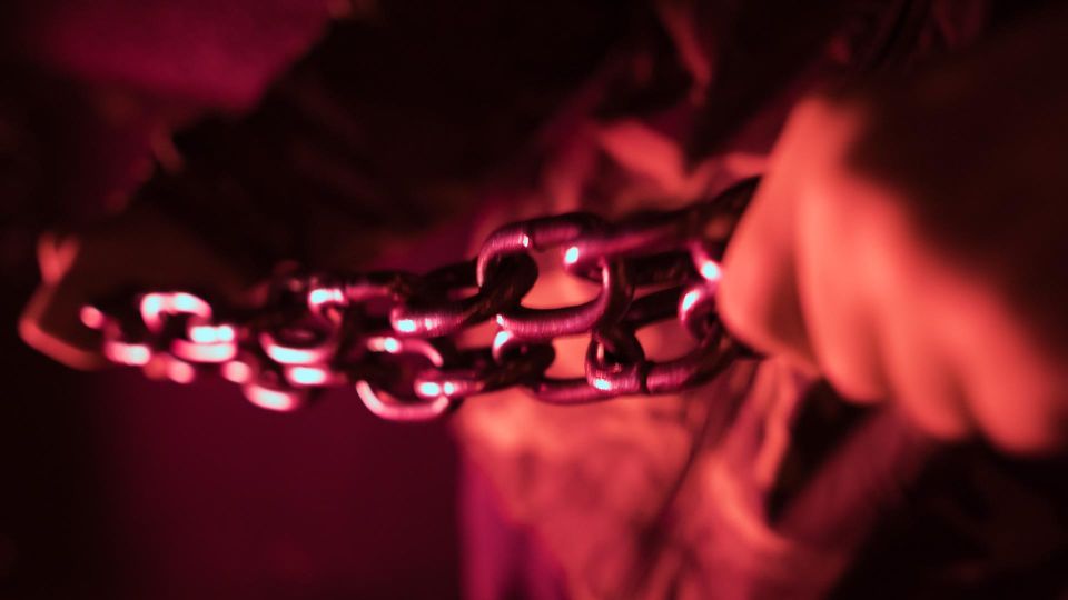 İstanbul: Frankenstein House of Horror, Escape Room Game - The story you step into: a secret lab with 45 minutes to escape