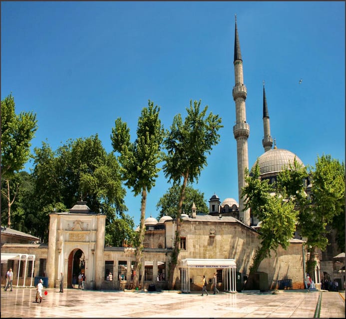 Istanbul: Full-Day 2-Sides City Tour with Lunch & Boat Tour - Pierre Loti Hill and the Golden Horn: The View-Reward on the European Side