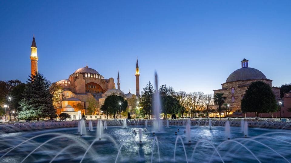 Istanbul: Full-Day Best Highlights Small Group Tour - Why This 7-Hour Highlights Route Works