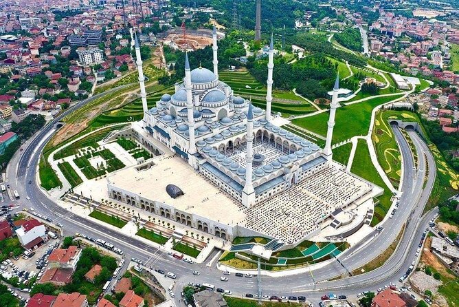 Istanbul Full Day Europe and Asia Sides Tour - Çamlıca Mosque: a modern icon with very practical payoff