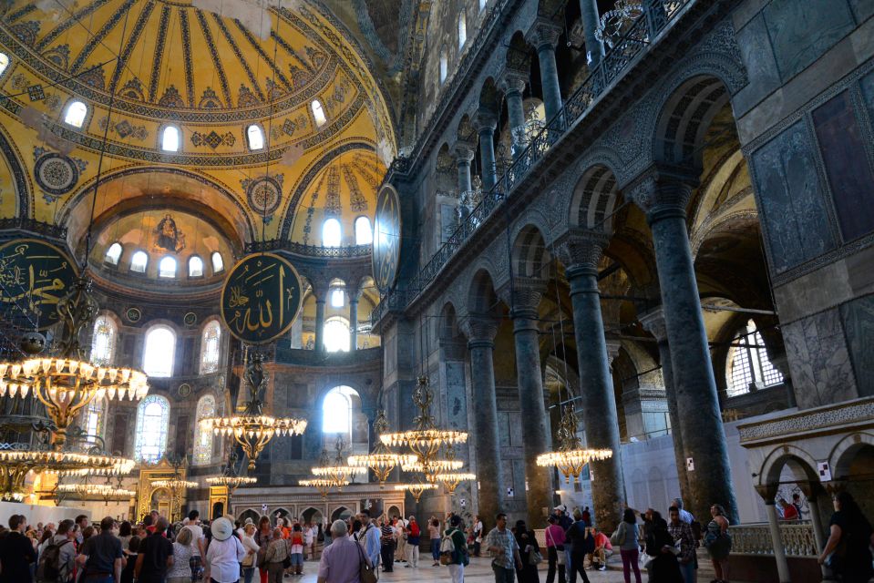 Istanbul: Full-Day Guided Tour of the Old City - Topkapi Palace: Where Ottoman Power Shows Up in Objects