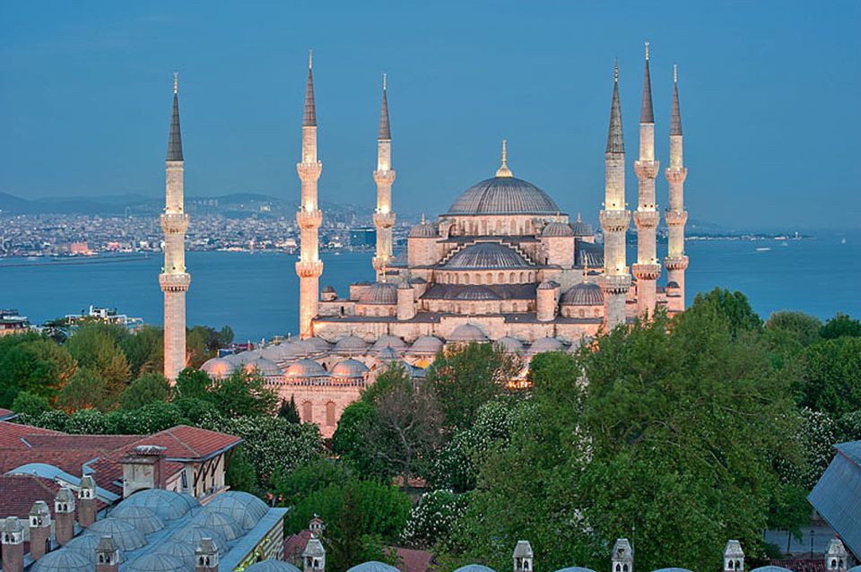 Istanbul: Full-Day Heritage Tour - Hagia Irene and Gülhane Park: a quieter finale with real meaning