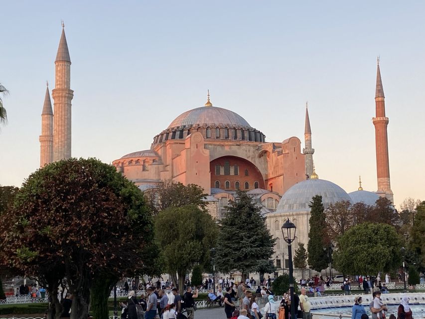 Istanbul: Full-Day Imperial & Asia Small Group Tour - Getting your bearings: Sultanahmet, then Asia in one day