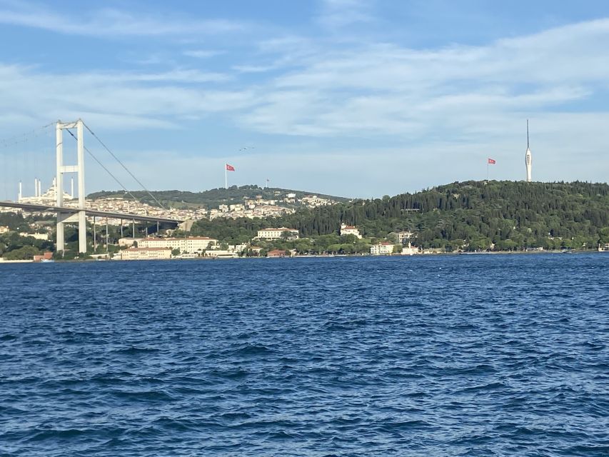Istanbul: Full-Day Imperial & Asia Small Group Tour - Lunch in Sultanahmet: a group-set 4-course meal (with vegetarian option)