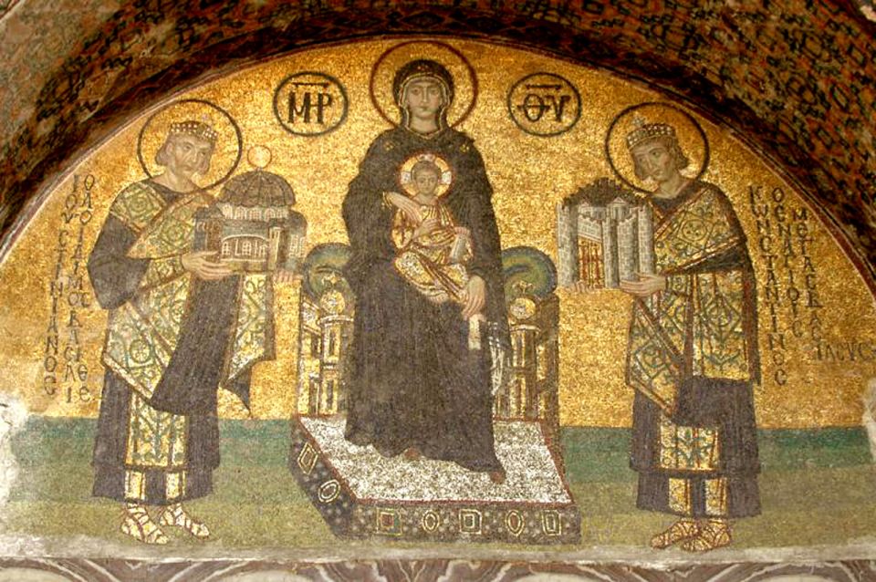 Istanbul: Full-Day Imperial & Asia Small Group Tour - Hagia Sophia inside: mosaics, scale, and the practical dress reality