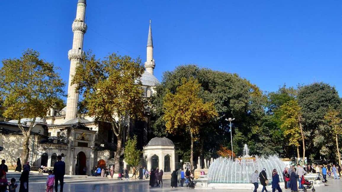 Istanbul: Full Day Islamic Sahaba Tour with Lunch & Transfer - A 7-Hour Route Through Istanbul’s Sahaba Sites