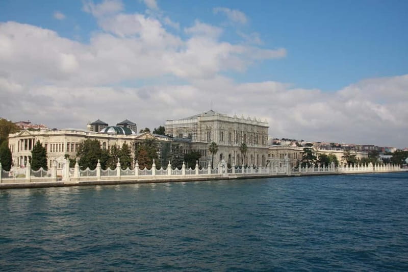 Istanbul: Full-Day Tour with Dolmabahce & Bosphorus Cruise - Çamlıca Hill Coffee Break: The Best Way to Reset Your Eyes