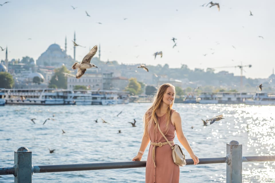 Istanbul: Galata Tower, Bosphorus & Hidden Gems Photo Shoot - The Extra Photo Stop: Quick Variety Without Losing Momentum