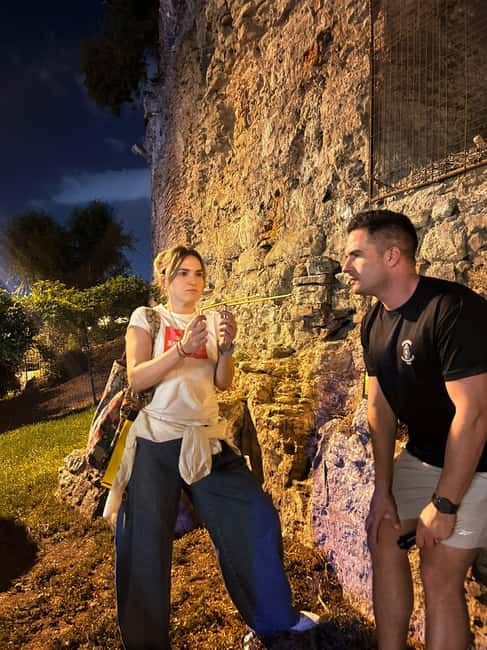 İstanbul Ghost Tour - Topkapı Palace gates, Ottoman graveyard paths, and fear that lingers