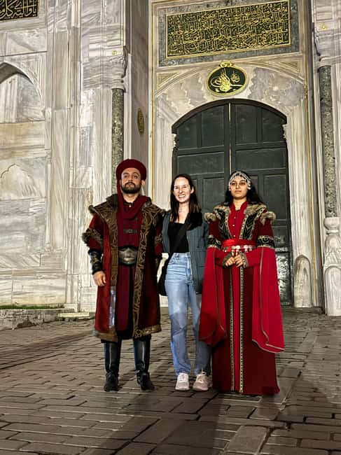 İstanbul Ghost Tour - Basilica Cistern: Byzantine prisoner whispers and the ghost-tech moment