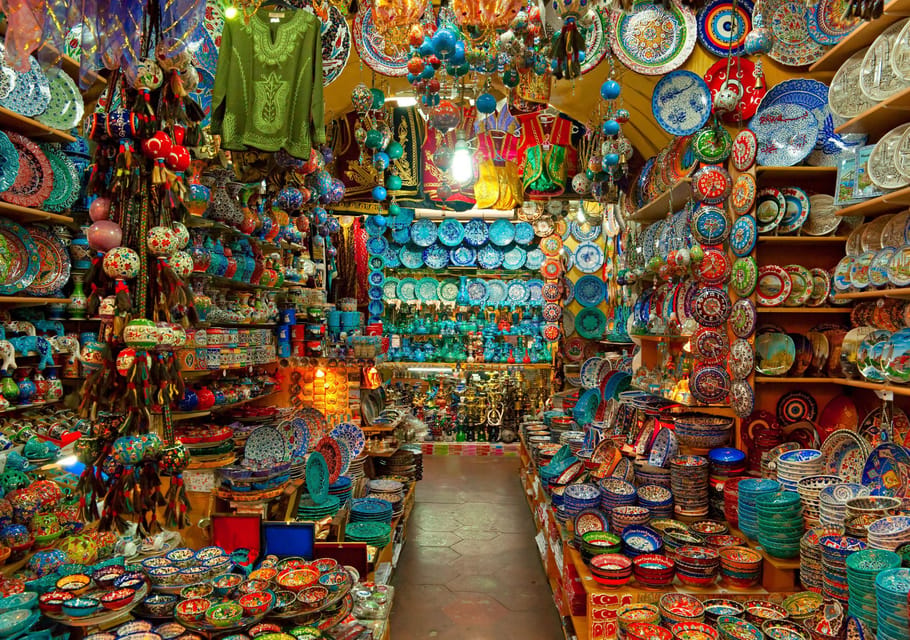 Istanbul: Grand Bazaar Shopping Experience with a Local - Entering the Bazaar: Orientation, Pace, and Getting Your Bearings