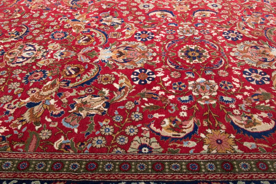 Istanbul: Guided Shopping Trip with Turkish Coffee Tasting - Sultanahmet start: meeting at Eresin Hotel and getting your bearings