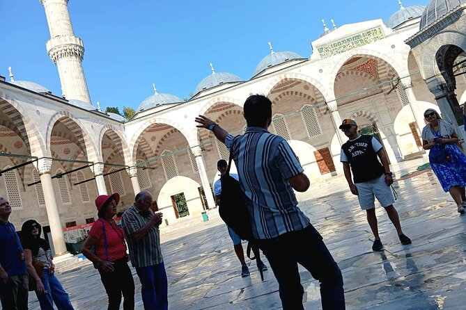 Istanbul Guided Tour: Hagia Sophia, Basilica Cistern and More! - Meeting at the German Fountain and pacing across Sultanahmet