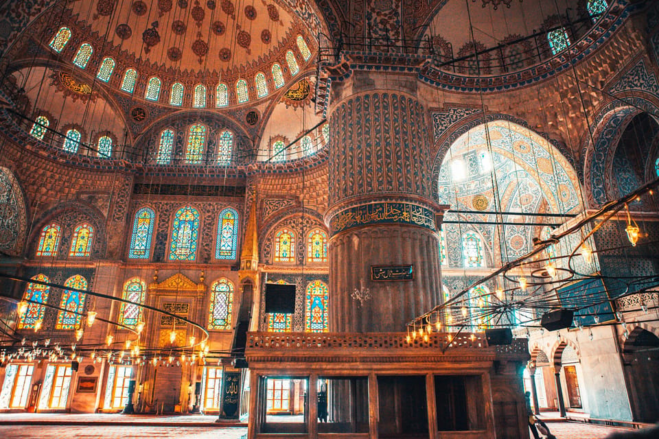Istanbul: Hagia Sophia, Blue Mosque, & Basilica Cistern Tour - Languages: Pick the Guide Style You Want