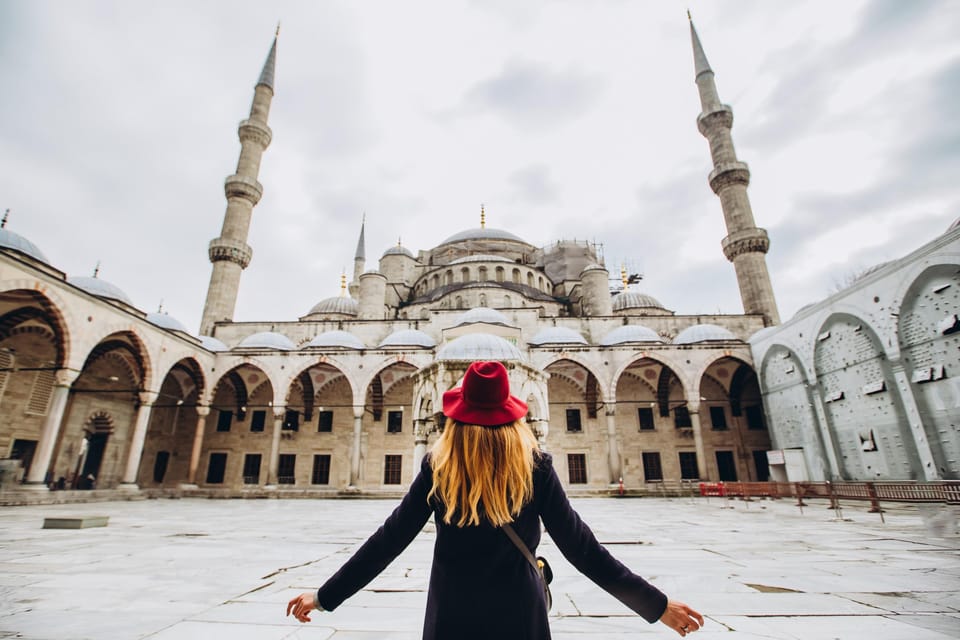 Istanbul: Hagia Sophia, Blue Mosque, & Basilica Cistern Tour - Meet at the German Fountain and Get Oriented Fast