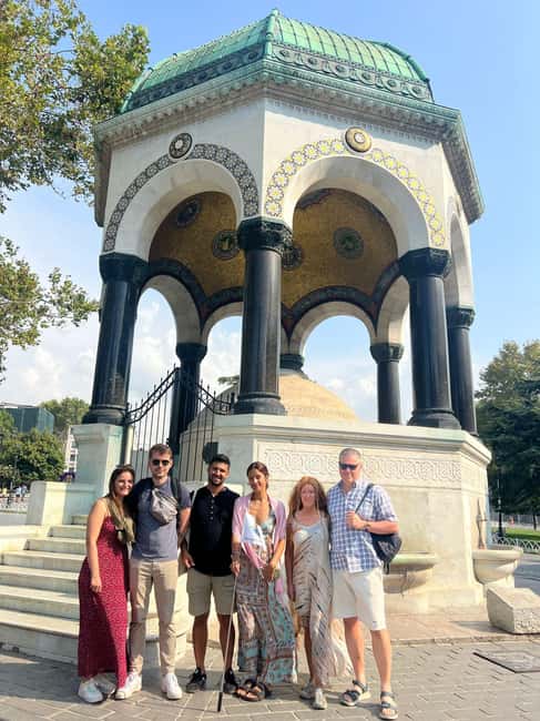 Istanbul: Hagia Sophia & Blue Mosque Tour SMALL GROUP - Guide experience: what to look for (and why names like Oktay and Zeki come up)