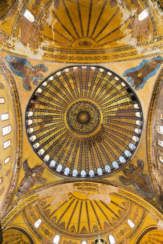 Istanbul: Hagia Sophia Guided Tour with Skip-the-Line Entry - Skip-the-line tickets vs security screening: how to avoid losing your 30 minutes