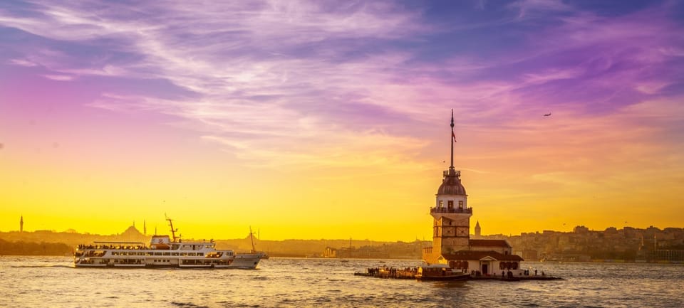 Istanbul Half-Day Tour and Bosphorus Cruise - Quick Tour Summary: Spice Bazaar to Çamlıca Hill by Boat