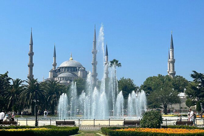 Istanbul Highlights Blue Mosque, Hagia Sophia, Cisterns and More! - Grand Bazaar: how to enjoy the maze without getting lost