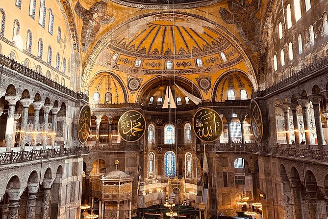 Istanbul Highlights Blue Mosque, Hagia Sophia, Cisterns and More! - Hagia Sophia: a ticketed visit with time for questions
