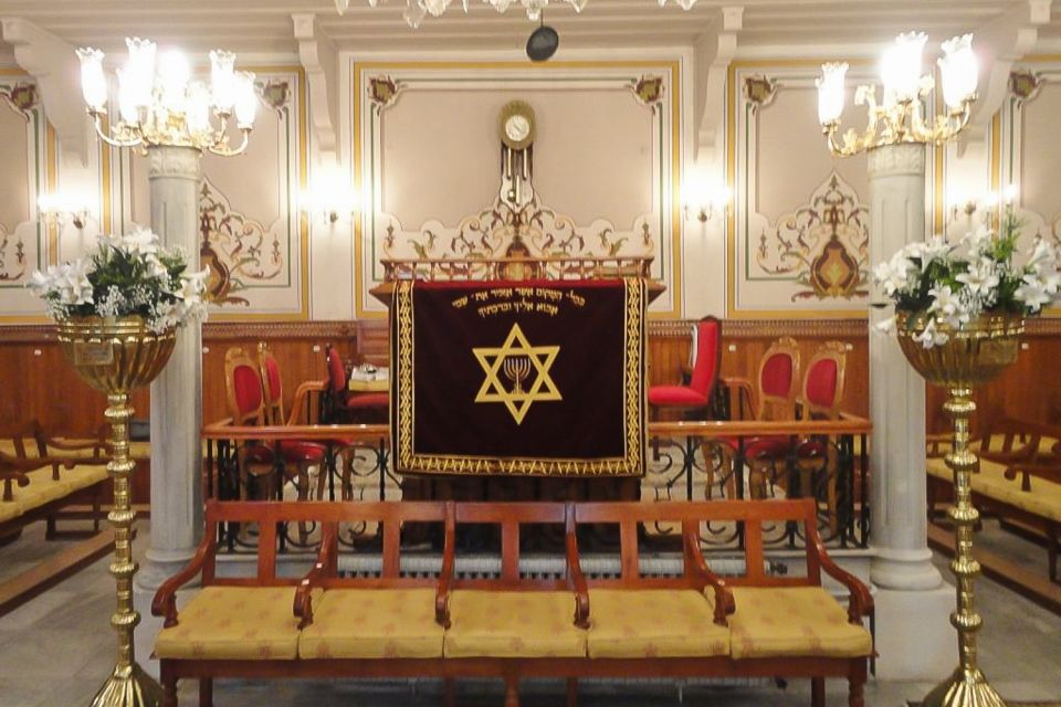 Istanbul: Jewish District 3-Hour Walking Tour - Jewish Quarter plus modern art: the point of the combo