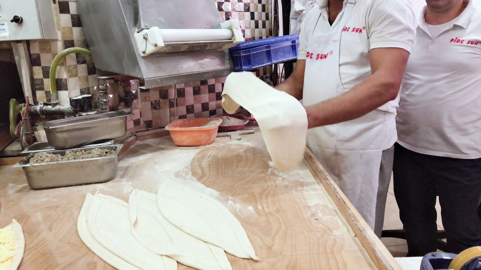 Istanbul: Kadikoy Food Tour with 12+ Delicacies Tastings - Cheese, Olives, and Tomatoes: A Mediterranean Combo That Makes Sense