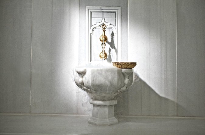Istanbul Luxury Sultan Hamam: Zevk-i Sefa - Getting there near Ayasofya Meydanı and starting at 8:00 am