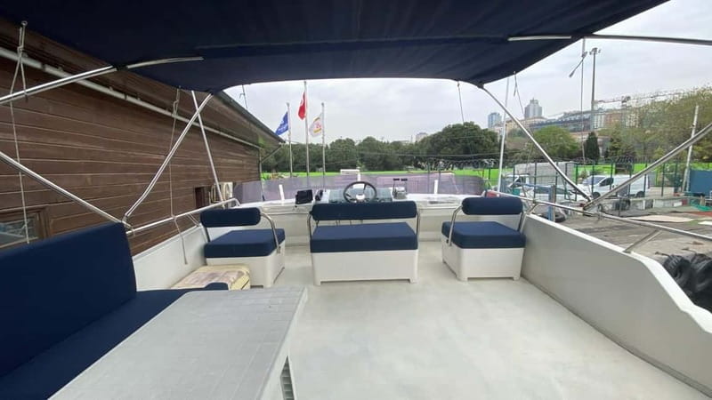 Istanbul: Luxury Yacht on Bosphorus - Audio guide and Wi‑Fi reality check: make sure it’s working