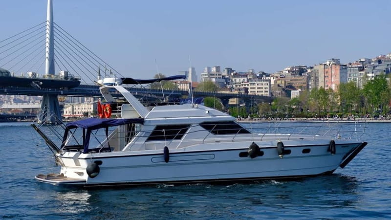 Istanbul: Luxury Yacht on Bosphorus - Making it yours: tea, music, décor, meze, and professional photos