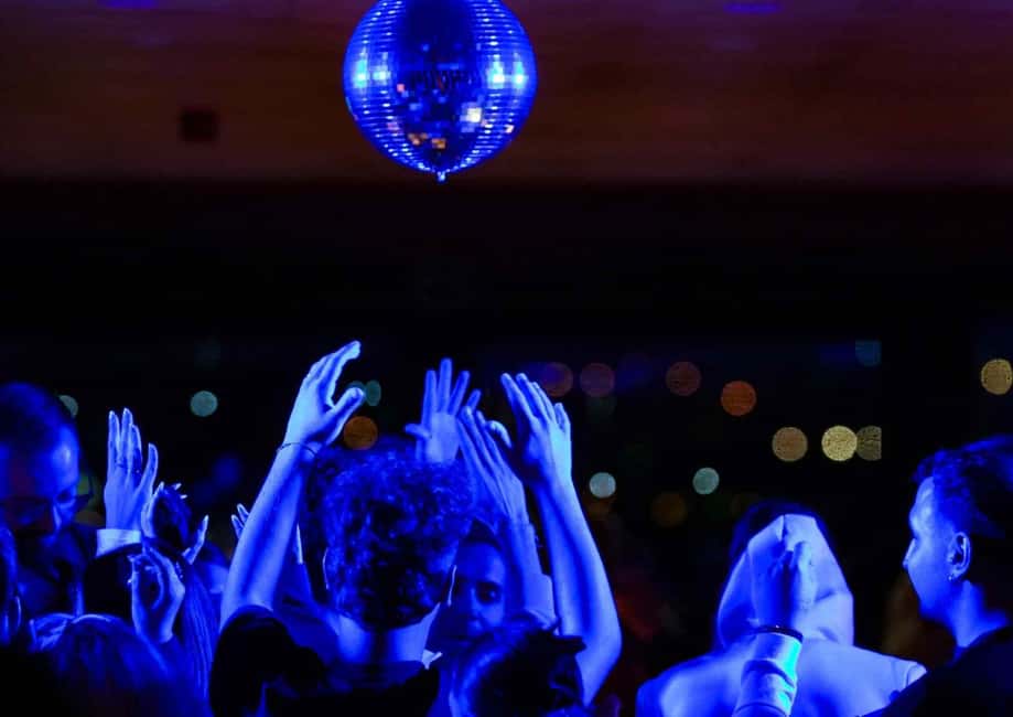 Istanbul: Magic of Bosphorus, Full Meal & Turkish Night Show - Price and value: why $28 can feel fair in Istanbul