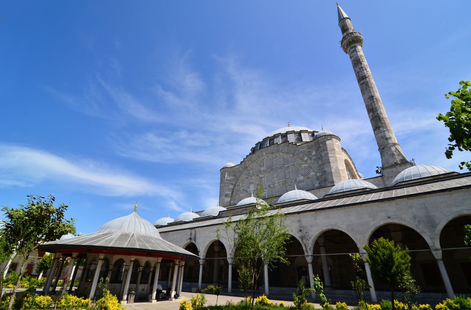 Istanbul: Maiden Tower visit, Istanbul Europe & Asian Tour - Nevmekân Sahil: a library and art space break