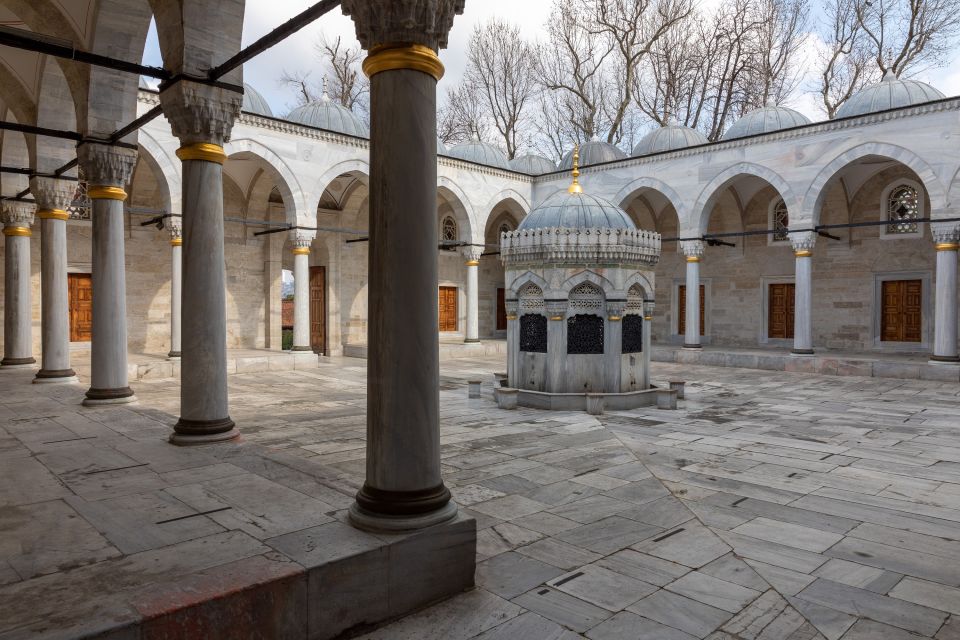 Istanbul: Maiden Tower visit, Istanbul Europe & Asian Tour - Ferries, walking time, and why the pacing matters